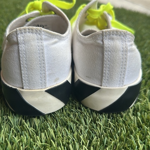 OFF-WHITE White Low Vulcanized Mens Designer Shoes US 7.5 or EU 40 - Picture 5 of 10